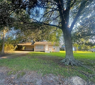 30121 Julia St, Albany, LA 70711