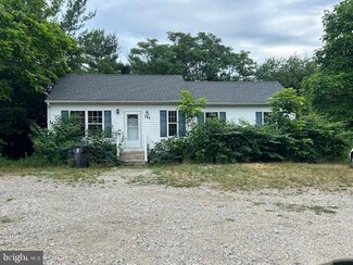 349 Creek Rd, Delran, NJ 08075