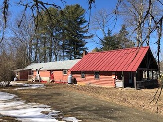 128 Swan Lake Ave, Belfast, ME 04915