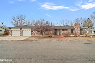 29 N Whitacre St, Yerington, NV 89447