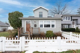 138 Cedar Ave, North Middletown, NJ 07748