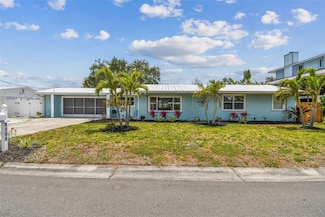 4309 Pinfish Ln, Palmetto, FL 34221