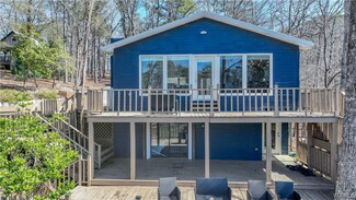 15012 Watercrest Dr, Northport, AL 35475