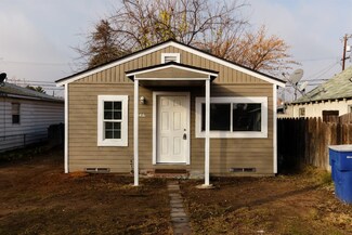 346 S Dearing Ave, Fresno, CA 93702
