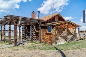 427 Mcdermott St, Rock River, WY 82083