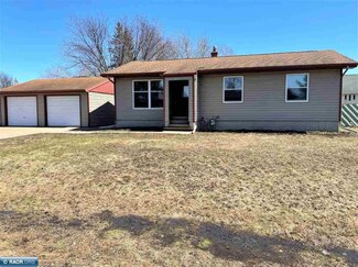 5426 Carnation Ave, Virginia, MN 55792
