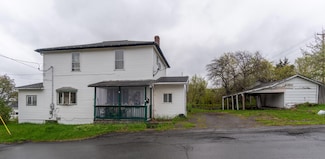 144 6th Ave, Madawaska, ME 04756