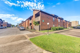 3100 Walnut Bend Ln Unit 521, Houston, TX 77042