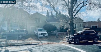 2533 Cherokee Ave, Oakland, CA 94605