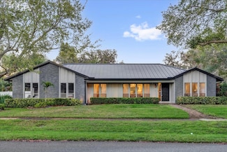 7545 Lake Dr, Orlando, FL 32809