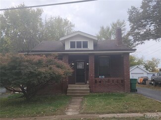 8716 Argyle Ave, Saint Louis, MO 63114