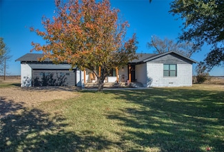 810 Feaster Rd, Ennis, TX 75119
