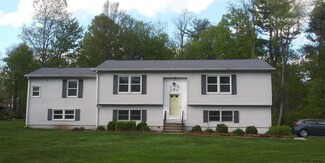 1 Speakman St, Fort Edward, NY 12828
