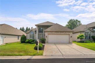 5533 Hemdale Dr, Buffalo, NY 14221