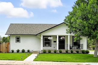 3101 S Clarkson St, Englewood, CO 80113