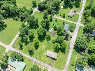 1000 E Pine St, Rich Hill, MO 64779