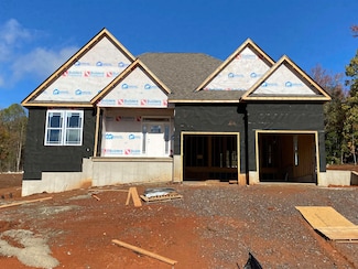 5 Rest Stop Rd, Travelers Rest, SC 29690