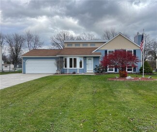 7193 Winbert Dr, North Tonawanda, NY 14120