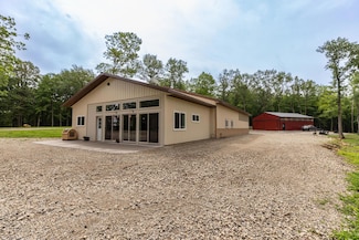9005 80th Ave SE, Chatfield, MN 55923