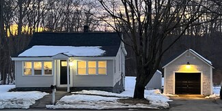 96 Mammoth Rd, Hooksett, NH 03106
