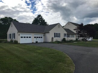 3 Duncan Dr Unit A, South Deerfield, MA 01373