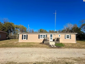 1595 Avenue R, Lyons, KS 67554