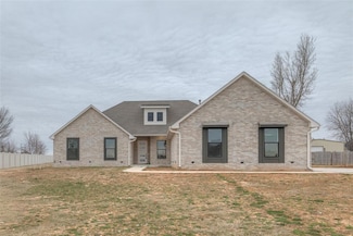 4110 Stardust Ln, Tuttle, OK 73089