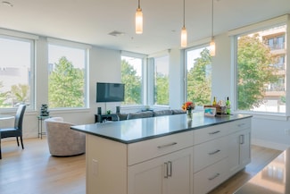 167 Newbury St Unit 206, Portland, ME 04101