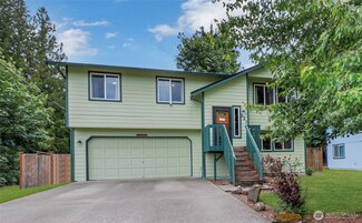 221 S Prairie Carbon River Rd E, South Prairie, WA 98385