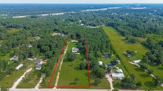 905 County Road 379, Cleveland, TX 77328