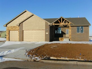 1152 Red River Cir, Clearwater, KS 67026