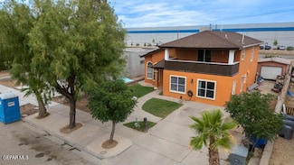 9813 La Morenita Cir, El Paso, TX 79927