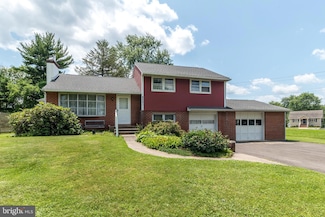 1554 Park Dr, Jamison, PA 18929