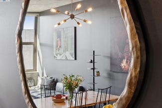 311 2nd St Unit 709, Oakland, CA 94607