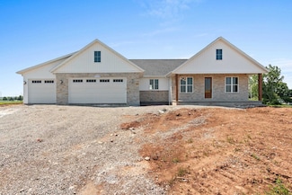 N1290 Meadow Park Dr, Greenville, WI 54942