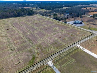 2634 Elkwood Section Rd, Hazel Green, AL 35750