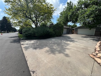 4606 W Ponds Dr Unit B, Littleton, CO 80123