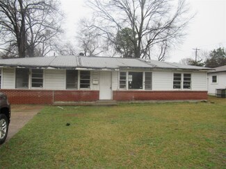 3108 Woodford St, Shreveport, LA 71108