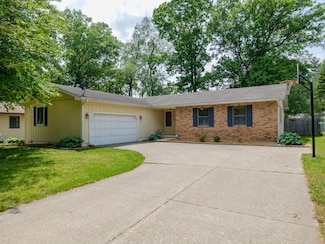 6838 Marlow St, Portage, MI 49024