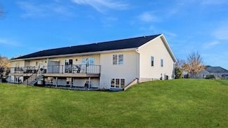 498 Ridgeway Ct, Brillion, WI 54110