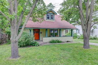 2736 College Ave, Des Moines, IA 50311