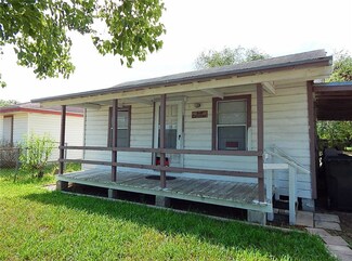 3645 Eastern St, Corpus Christi, TX 78405
