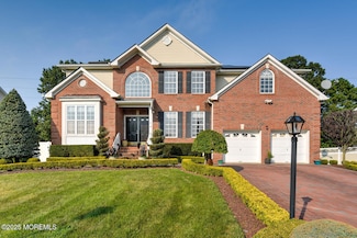 12 Ellis Ct, Morganville, NJ 07751