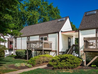 1591 Arlington Ave Unit 1591, Marble Cliff, OH 43212