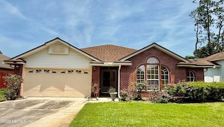 1948 Harbor Island Dr, Fleming Island, FL 32003