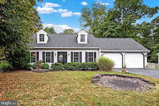 306 Russell Ave, Douglassville, PA 19518