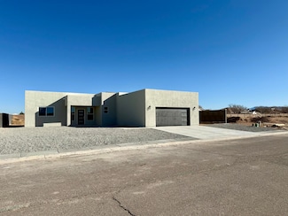 131 Chamartin Ave, Rio Communities, NM 87002