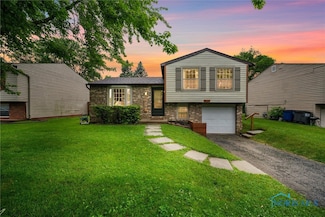 4836 Catalina Dr, Toledo, OH 43615