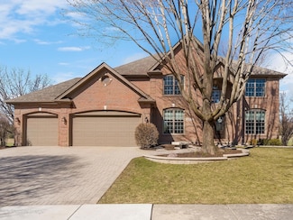 26W352 Torrey Pines Ct, Winfield, IL 60190