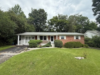 442 Robertsville Rd, Oak Ridge, TN 37830